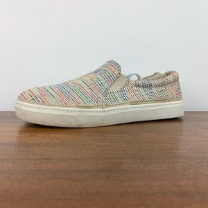 Magellan Outdoors Rainbow Colored Slip-On Shoes Womens Size 7.5B Style 162287